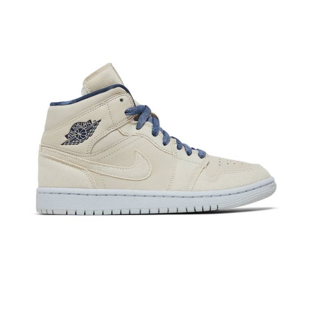 Nike Air Jordan 1 Mid sneakers in Sanddrift